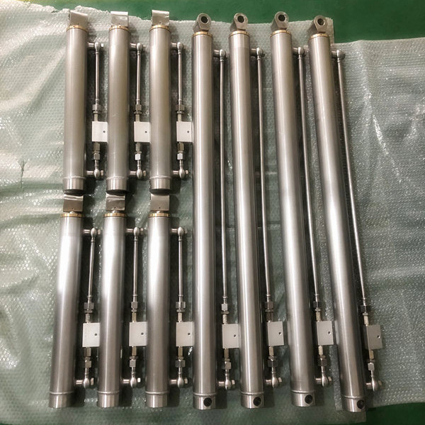 Rollen af ​​den hydrauliske cylinder støvring